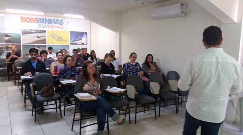 Oficinas são oferecidas durante todo o ano