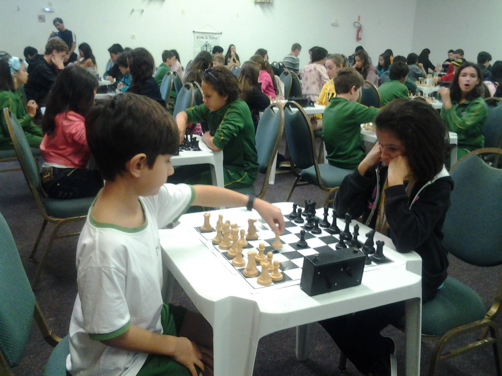 Bombinhas realiza IV Etapa de Xadrez do Circuito Catarinense e II Etapa do Torneio Municipal Escolar