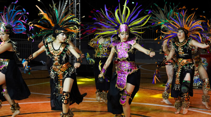 Encontro de dança folclórica traz a Bombinhas espetáculos de 11 grupos do Brasil, Peru, Argentina, Equador, México, Colômbia e Paraguai, no dia 6 de abril no Ginásio do Dilma Mafra.